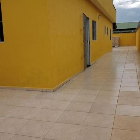 Casa Na Praia Com Piscina Em Itanhaem Luaran gambar