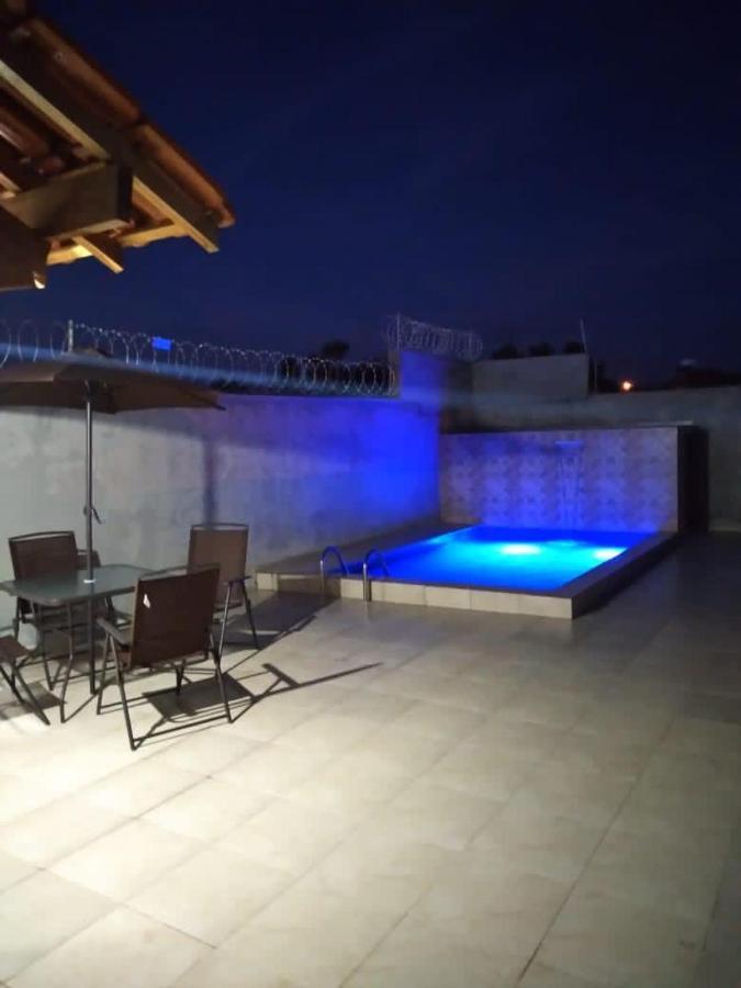 Casa Na Praia Com Piscina Em Itanhaem Luaran gambar